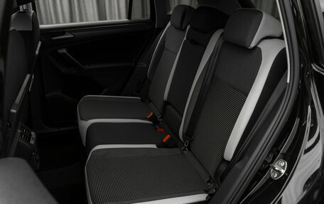 Volkswagen Tiguan II, 2020 год, 2 990 000 рублей, 12 фотография
