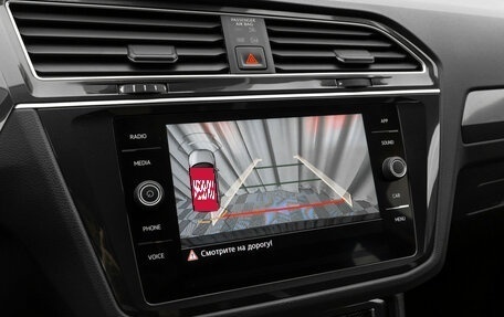 Volkswagen Tiguan II, 2020 год, 2 990 000 рублей, 19 фотография