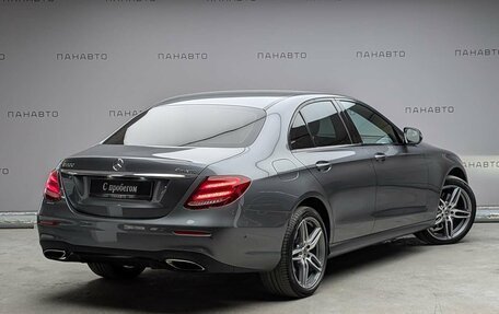 Mercedes-Benz E-Класс, 2019 год, 3 997 000 рублей, 4 фотография
