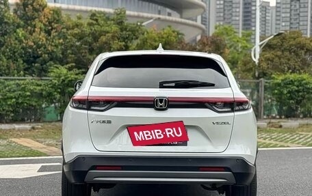 Honda Vezel, 2023 год, 1 666 000 рублей, 6 фотография