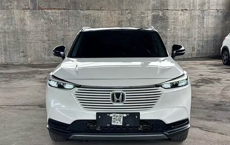 Honda Vezel, 2023 год, 1 570 000 рублей, 2 фотография