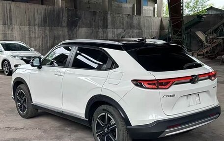 Honda Vezel, 2023 год, 1 570 000 рублей, 7 фотография