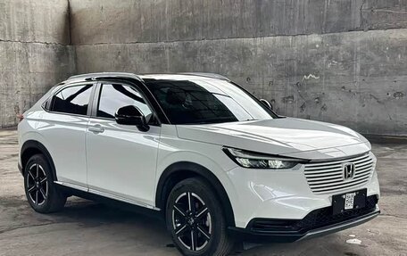 Honda Vezel, 2023 год, 1 570 000 рублей, 3 фотография
