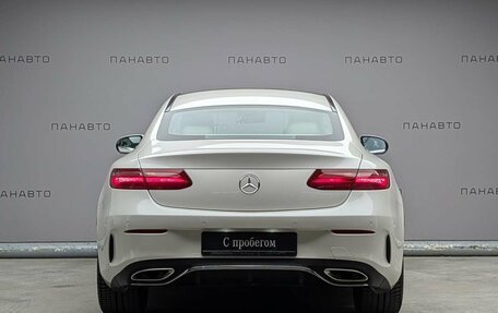 Mercedes-Benz E-Класс, 2018 год, 3 997 000 рублей, 5 фотография