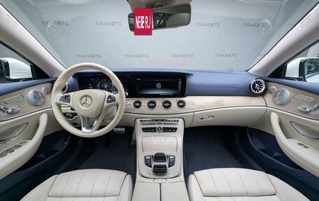 Mercedes-Benz E-Класс, 2018 год, 3 997 000 рублей, 7 фотография