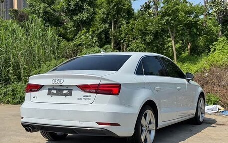 Audi A3, 2018 год, 1 100 000 рублей, 5 фотография