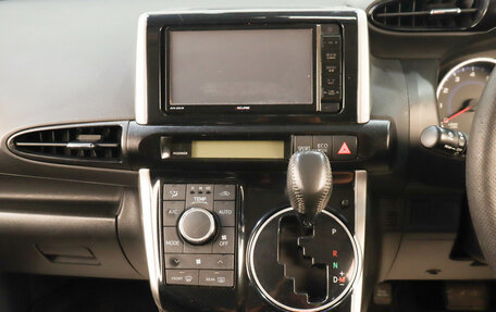 Toyota Wish II, 2014 год, 1 779 000 рублей, 15 фотография