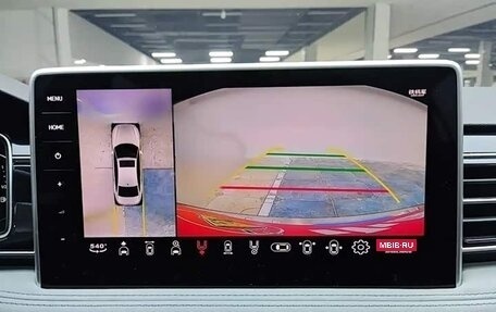 Volkswagen Tiguan II, 2023 год, 2 530 000 рублей, 4 фотография