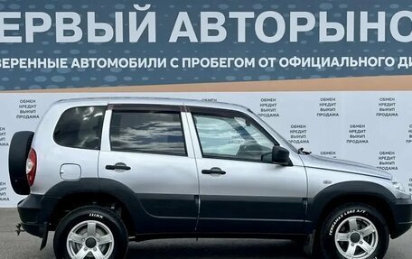 Chevrolet Niva I рестайлинг, 2019 год, 675 000 рублей, 4 фотография