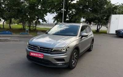 Volkswagen Tiguan II, 2018 год, 2 015 000 рублей, 1 фотография