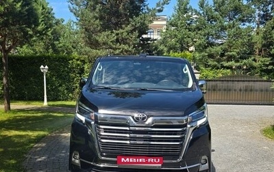 Toyota HiAce H300, 2022 год, 8 500 000 рублей, 1 фотография