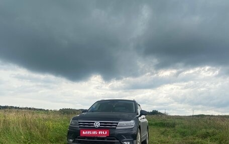 Volkswagen Tiguan II, 2017 год, 2 250 000 рублей, 5 фотография