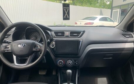 KIA Rio III рестайлинг, 2013 год, 769 000 рублей, 26 фотография