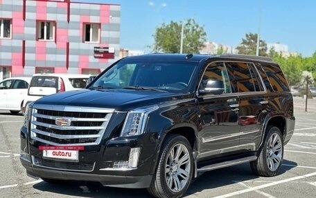 Cadillac Escalade IV, 2016 год, 3 299 999 рублей, 2 фотография