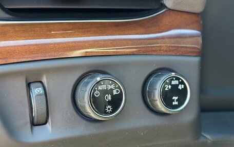Cadillac Escalade IV, 2016 год, 3 299 999 рублей, 23 фотография