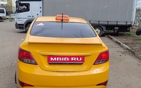 Hyundai Solaris II рестайлинг, 2015 год, 420 000 рублей, 8 фотография
