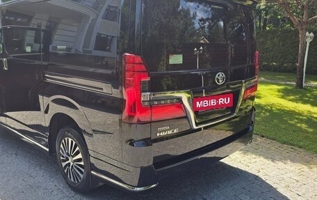 Toyota HiAce H300, 2022 год, 8 500 000 рублей, 10 фотография