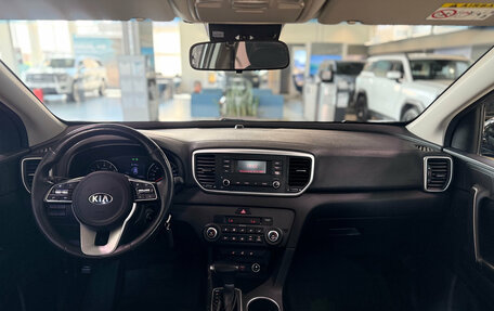 KIA Sportage IV рестайлинг, 2019 год, 2 499 000 рублей, 13 фотография