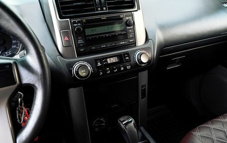 Toyota Land Cruiser Prado 150 рестайлинг 2, 2012 год, 2 739 000 рублей, 9 фотография