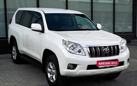Toyota Land Cruiser Prado 150 рестайлинг 2, 2012 год, 2 739 000 рублей, 7 фотография