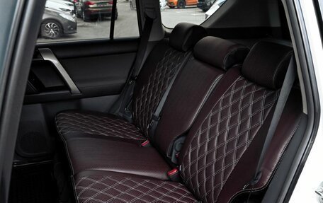 Toyota Land Cruiser Prado 150 рестайлинг 2, 2012 год, 2 739 000 рублей, 17 фотография