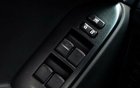 Toyota Land Cruiser Prado 150 рестайлинг 2, 2012 год, 2 739 000 рублей, 13 фотография