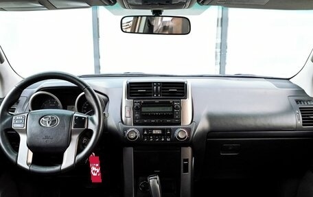 Toyota Land Cruiser Prado 150 рестайлинг 2, 2012 год, 2 739 000 рублей, 18 фотография