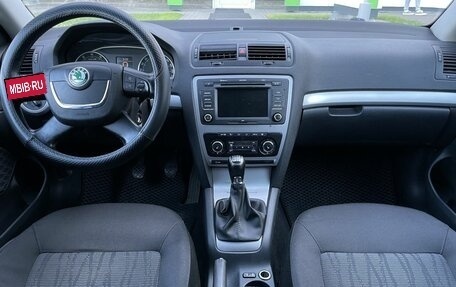 Skoda Octavia, 2011 год, 650 000 рублей, 9 фотография