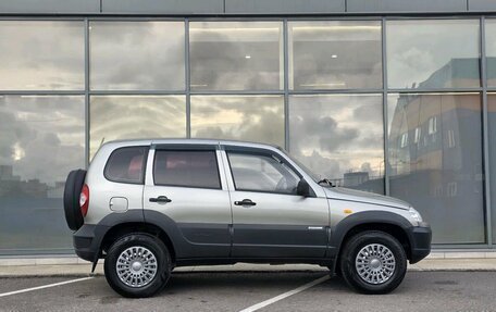 Chevrolet Niva I рестайлинг, 2010 год, 429 000 рублей, 3 фотография