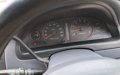 Toyota Ipsum II, 1996 год, 399 000 рублей, 5 фотография