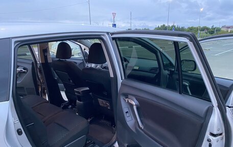 Toyota Verso I, 2009 год, 1 000 000 рублей, 18 фотография