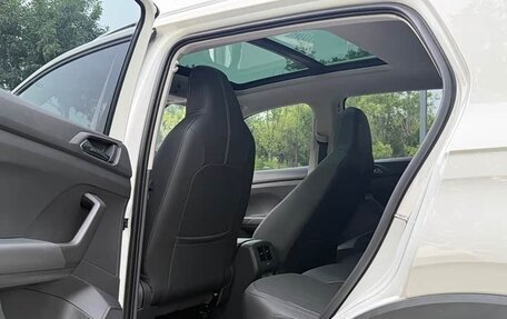 Volkswagen T-Cross I, 2022 год, 1 470 025 рублей, 13 фотография