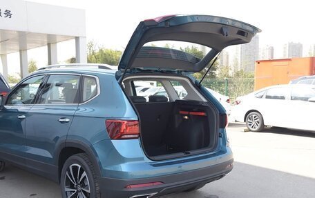 Volkswagen Tharu, 2023 год, 1 745 000 рублей, 8 фотография