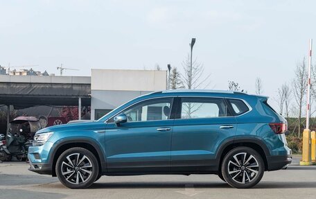 Volkswagen Tharu, 2023 год, 1 745 000 рублей, 11 фотография