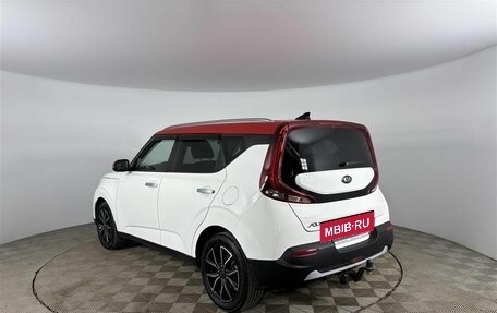 KIA Soul III, 2021 год, 1 840 000 рублей, 8 фотография