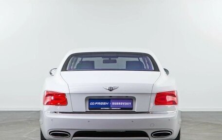 Bentley Flying Spur II, 2014 год, 9 500 000 рублей, 28 фотография