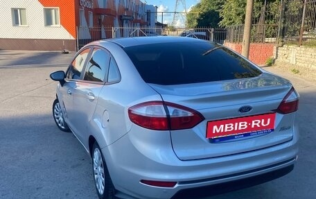 Ford Fiesta, 2015 год, 850 000 рублей, 6 фотография