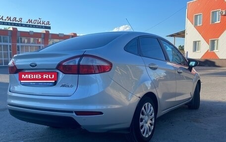 Ford Fiesta, 2015 год, 850 000 рублей, 8 фотография