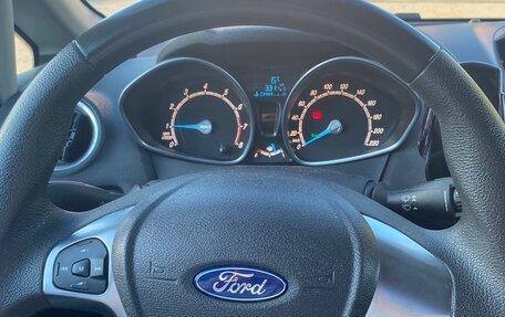 Ford Fiesta, 2015 год, 850 000 рублей, 14 фотография