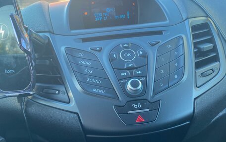 Ford Fiesta, 2015 год, 850 000 рублей, 16 фотография
