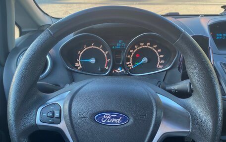 Ford Fiesta, 2015 год, 850 000 рублей, 15 фотография