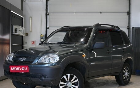 Chevrolet Niva I рестайлинг, 2011 год, 475 000 рублей, 3 фотография