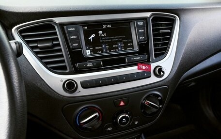 Hyundai Solaris II рестайлинг, 2018 год, 1 428 000 рублей, 10 фотография