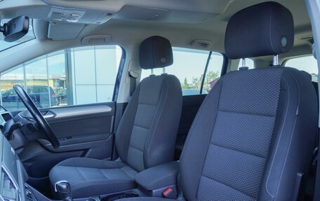 Volkswagen Touran III, 2017 год, 1 260 000 рублей, 14 фотография