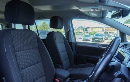 Volkswagen Touran III, 2017 год, 1 260 000 рублей, 13 фотография