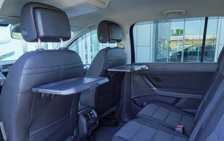 Volkswagen Touran III, 2017 год, 1 260 000 рублей, 16 фотография