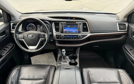Toyota Highlander III, 2014 год, 2 980 000 рублей, 8 фотография