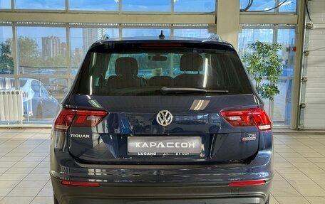 Volkswagen Tiguan II, 2017 год, 1 970 000 рублей, 4 фотография