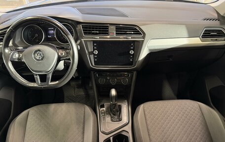Volkswagen Tiguan II, 2017 год, 1 970 000 рублей, 8 фотография