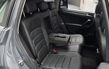 Volkswagen Tiguan II, 2023 год, 2 500 000 рублей, 18 фотография